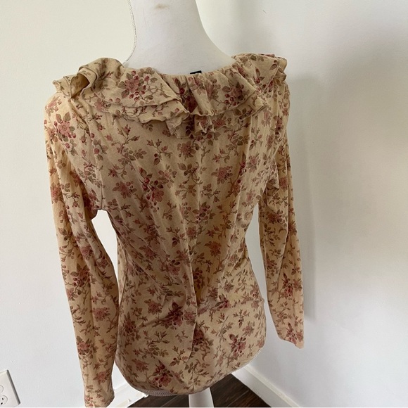 Cream & pink floral ruffled long sleeve blouse. - Picture 3 of 3